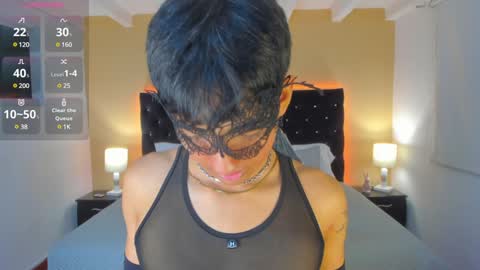 Snapshot of dark_hairy_ chatting on January 30, 2025, 5:52 am Andrew online show from January 30, 2025, 5:52 am