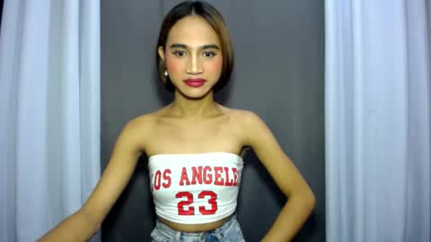 Snapshot of dark_hurohuro19 chatting on February 17, 2026, 1:57 am LIANNA online show from February 17, 2026, 1:57 am