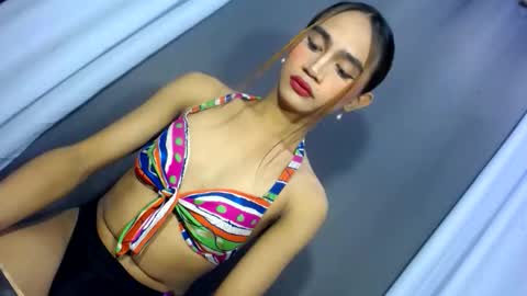 Snapshot of dark_hurohuro19 chatting on March 4, 2026, 2:06 am LIANNA online show from March 4, 2026, 2:06 am