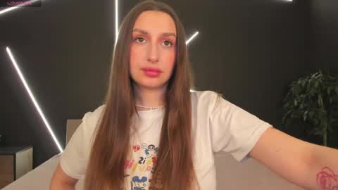 Celine online show from May 18, 2026, 12:55 pm