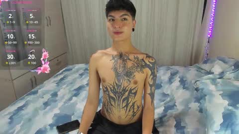 Snapshot of dark_lucky chatting on February 12, 2026, 9:43 pm Juanito online show from February 12, 2026, 9:43 pm