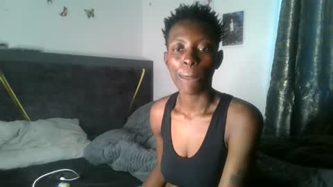dark_mellanin online show from June 15, 2026, 11:56 am