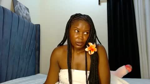 Snapshot of dark_tiffany chatting on April 10, 2026, 8:46 pm Tiff online show from April 10, 2026, 8:46 pm