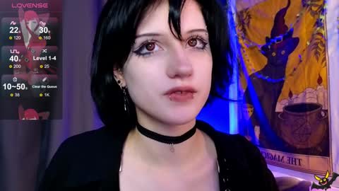 Snapshot of dark_vamp_ chatting on December 10, 2024, 9:22 pm Vamp online show from December 10, 2024, 9:22 pm