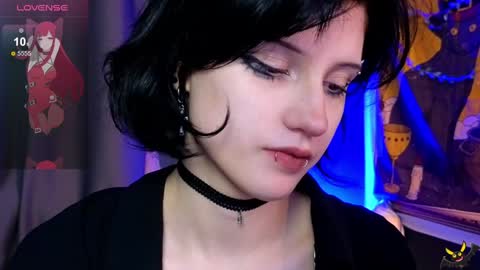 Snapshot of dark_vamp_ chatting on December 11, 2024, 12:23 am Vamp online show from December 11, 2024, 12:23 am