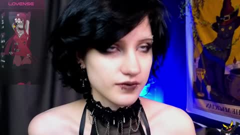 Snapshot of dark_vamp_ chatting on December 12, 2024, 12:05 am Vamp online show from December 12, 2024, 12:05 am