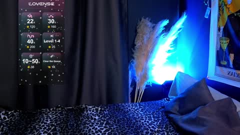 Snapshot of dark_vamp_ chatting on December 19, 2024, 3:40 am Vamp online show from December 19, 2024, 3:40 am