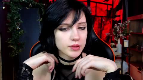 Snapshot of dark_vamp_ chatting on December 21, 2024, 1:15 am Vamp online show from December 21, 2024, 1:15 am