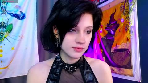 Snapshot of dark_vamp_ chatting on December 28, 2024, 8:58 pm Vamp online show from December 28, 2024, 8:58 pm
