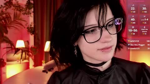 Snapshot of dark_vamp_ chatting on February 7, 2025, 12:42 am Vamp online show from February 7, 2025, 12:42 am