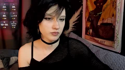 Snapshot of dark_vamp_ chatting on February 8, 2025, 1:43 am Vamp online show from February 8, 2025, 1:43 am