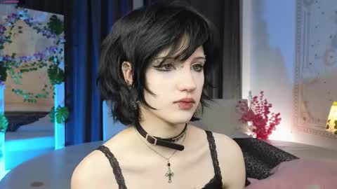 Snapshot of dark_vamp_ chatting on March 1, 2025, 12:23 pm Vamp online show from March 1, 2025, 12:23 pm