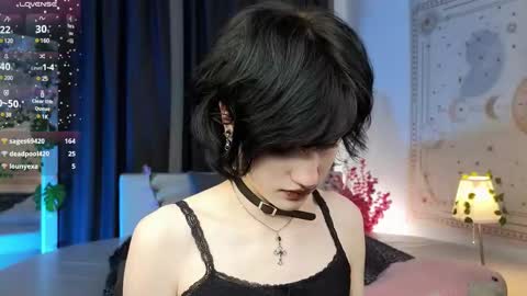 Snapshot of dark_vamp_ chatting on March 1, 2025, 3:27 pm Vamp online show from March 1, 2025, 3:27 pm