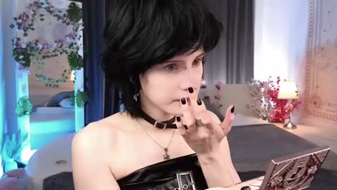 Snapshot of dark_vamp_ chatting on March 7, 2025, 7:41 am Vamp online show from March 7, 2025, 7:41 am