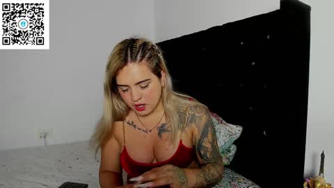 dannaxlove online show from January 4, 2025, 1:31 pm
