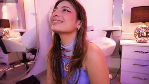 Angel Darcy  online show from June 19, 2026, 11:08 pm
