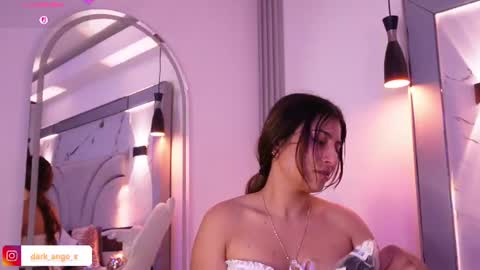 Angel Darcy  online show from June 26, 2026, 11:20 pm