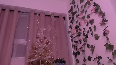  Candy   online show from December 20, 2025, 3:02 am