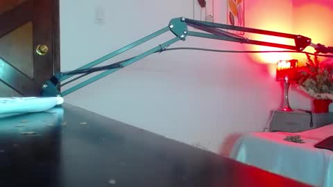 Snapshot of darkcandyboy chatting on September 20, 2025, 12:39 pm darkcandyboy online show from September 20, 2025, 12:39 pm