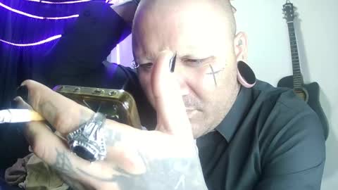 Snapshot of darkclothes chatting on January 22, 2025, 11:12 am darkclothes online show from January 22, 2025, 11:12 am