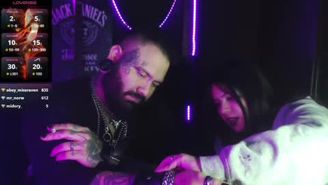 darkclothes online show from October 15, 2025, 7:30 am