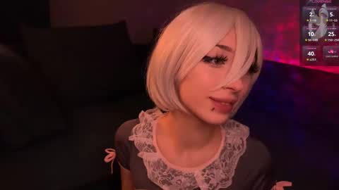 Yuu online show from November 5, 2025, 4:56 am