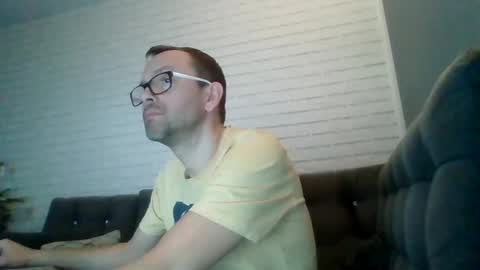 Snapshot of darkhaired34 chatting on December 28, 2024, 10:02 pm darkhaired34 online show from December 28, 2024, 10:02 pm