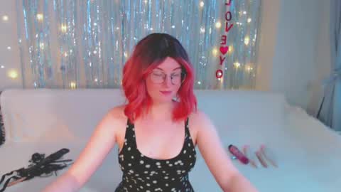 Kelly online show from December 7, 2024, 9:17 am
