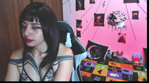 Hi Im Yuri  independent modelhelp me get my 111 hands upuwu online show from November 24, 2025, 8:52 pm