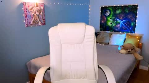 Snapshot of darkmoon____ chatting on October 8, 2025, 1:47 am darkmoon____ online show from October 8, 2025, 1:47 am