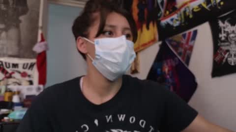 Snapshot of darkness_joones chatting on December 6, 2024, 8:07 pm Darkness online show from December 6, 2024, 8:07 pm