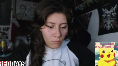 Snapshot of darkness_joones chatting on December 13, 2024, 10:45 pm Darkness online show from December 13, 2024, 10:45 pm