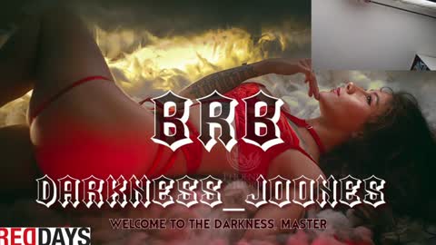 Snapshot of darkness_joones chatting on January 14, 2025, 7:00 pm Darkness online show from January 14, 2025, 7:00 pm