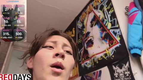 Snapshot of darkness_joones chatting on January 15, 2025, 6:40 pm Darkness online show from January 15, 2025, 6:40 pm