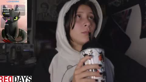 Snapshot of darkness_joones chatting on January 17, 2025, 11:51 pm Darkness online show from January 17, 2025, 11:51 pm