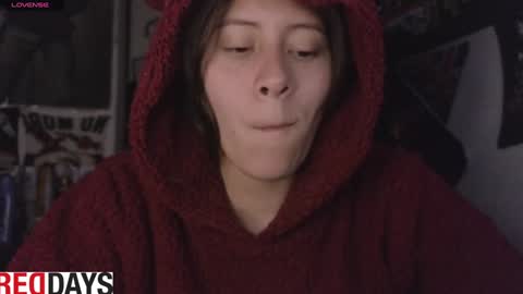 Snapshot of darkness_joones chatting on January 23, 2025, 11:05 pm Darkness online show from January 23, 2025, 11:05 pm