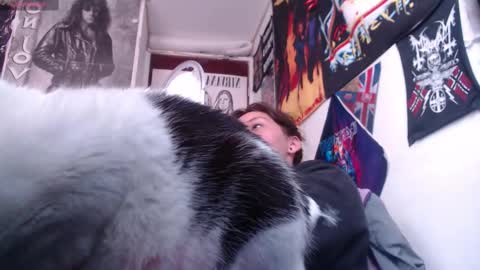 Snapshot of darkness_joones chatting on February 11, 2025, 7:27 pm Darkness online show from February 11, 2025, 7:27 pm