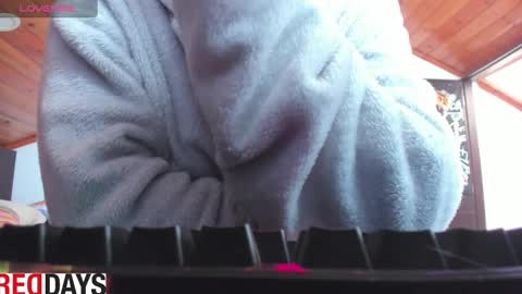 Snapshot of darkness_joones chatting on September 29, 2025, 4:56 pm Darkness online show from September 29, 2025, 4:56 pm