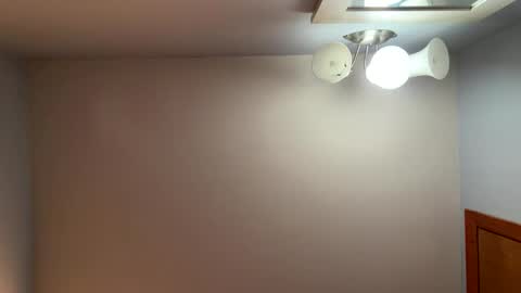 darknite083072 online show from December 15, 2025, 10:52 am