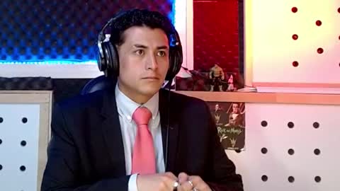 Snapshot of darko0717 chatting on December 6, 2024, 6:28 pm DARKO0717 online show from December 6, 2024, 6:28 pm