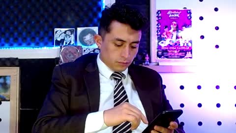 Snapshot of darko0717 chatting on January 18, 2025, 4:53 pm DARKO0717 online show from January 18, 2025, 4:53 pm