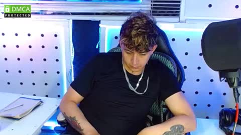 DARKO0717 online show from October 4, 2025, 1:25 am