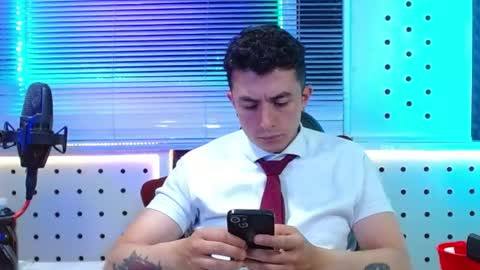 DARKO0717 online show from April 23, 2026, 4:53 pm