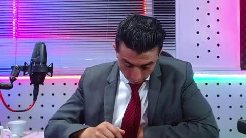 DARKO0717 online show from April 27, 2026, 12:14 pm