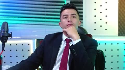 DARKO0717 online show from May 8, 2026, 11:26 am