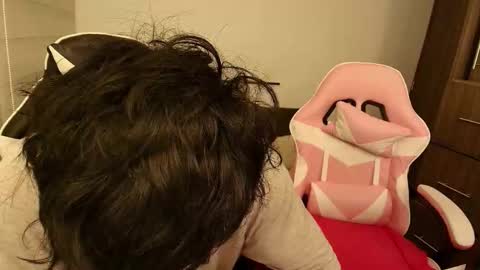 darkpleasuress online show from November 2, 2025, 5:43 am