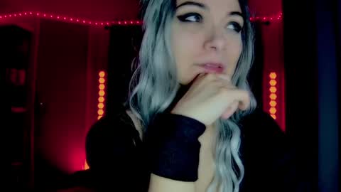 roseredgoddess online show from April 24, 2026, 2:47 am