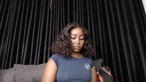 darktanqueen online show from June 22, 2026, 4:31 am