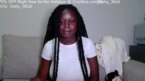 Snapshot of darky_36dd chatting on October 25, 2025, 3:29 pm  exclusive sexual content -- IGTwitterX darky 32dd online show from October 25, 2025, 3:29 pm