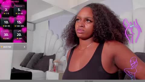 Snapshot of darle_volant chatting on September 17, 2025, 10:44 pm Darle Volant online show from September 17, 2025, 10:44 pm